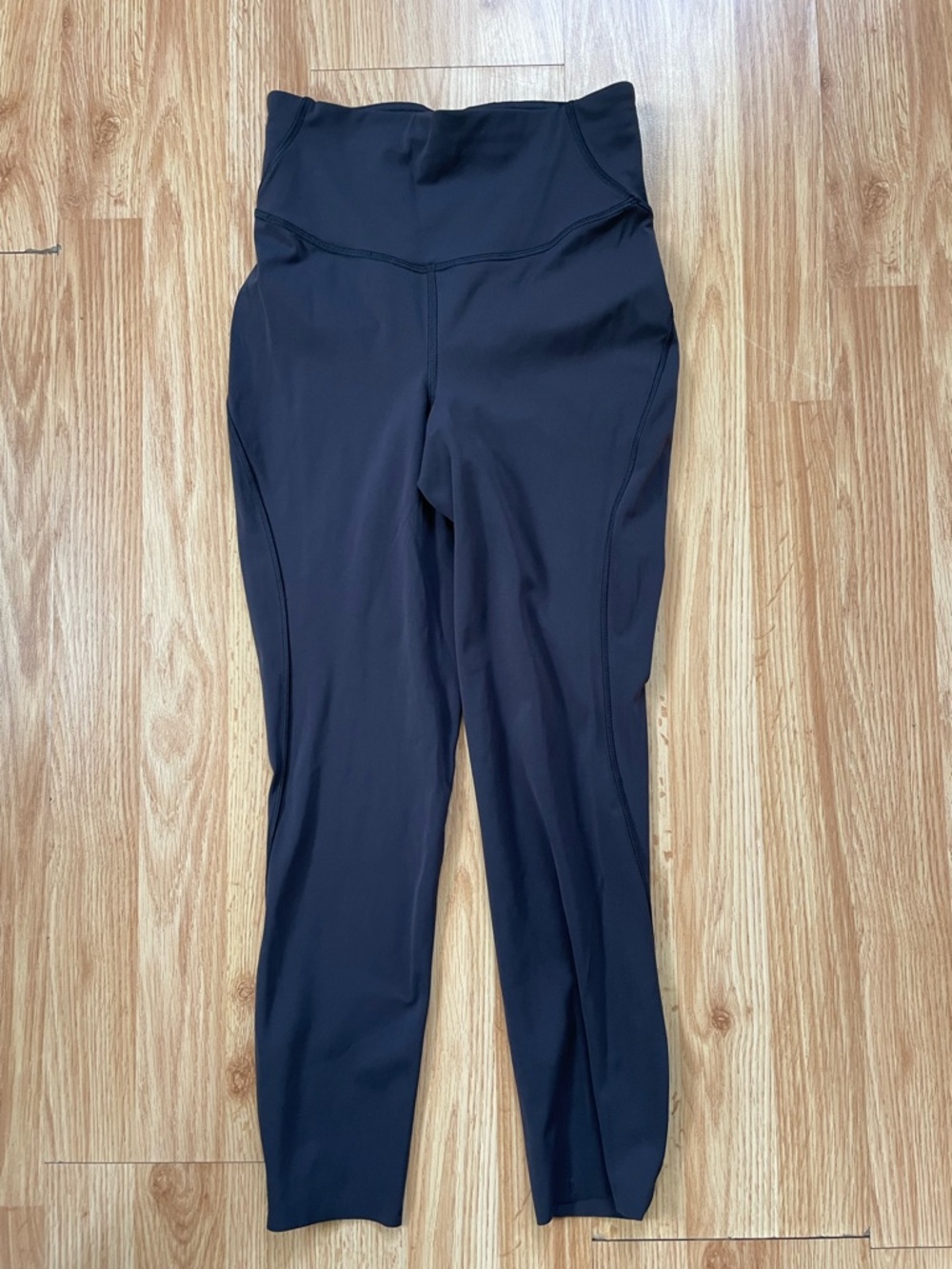 Lululemon Base Pace High-Rise Crop 23” Brushed Nulux black size 4